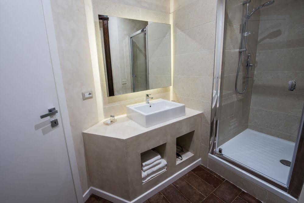 Hotel Diffuso Birkin Castello